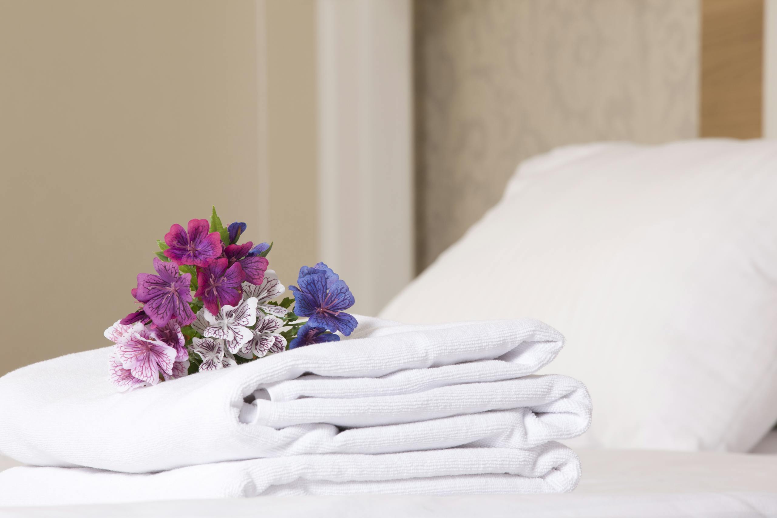 Spring cleaning shortcuts bedroom for holiday at home atmosphere