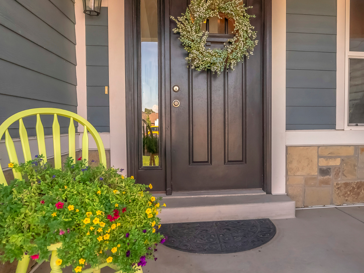 Porch Makeover Buys for a Staycation Feel This Summer